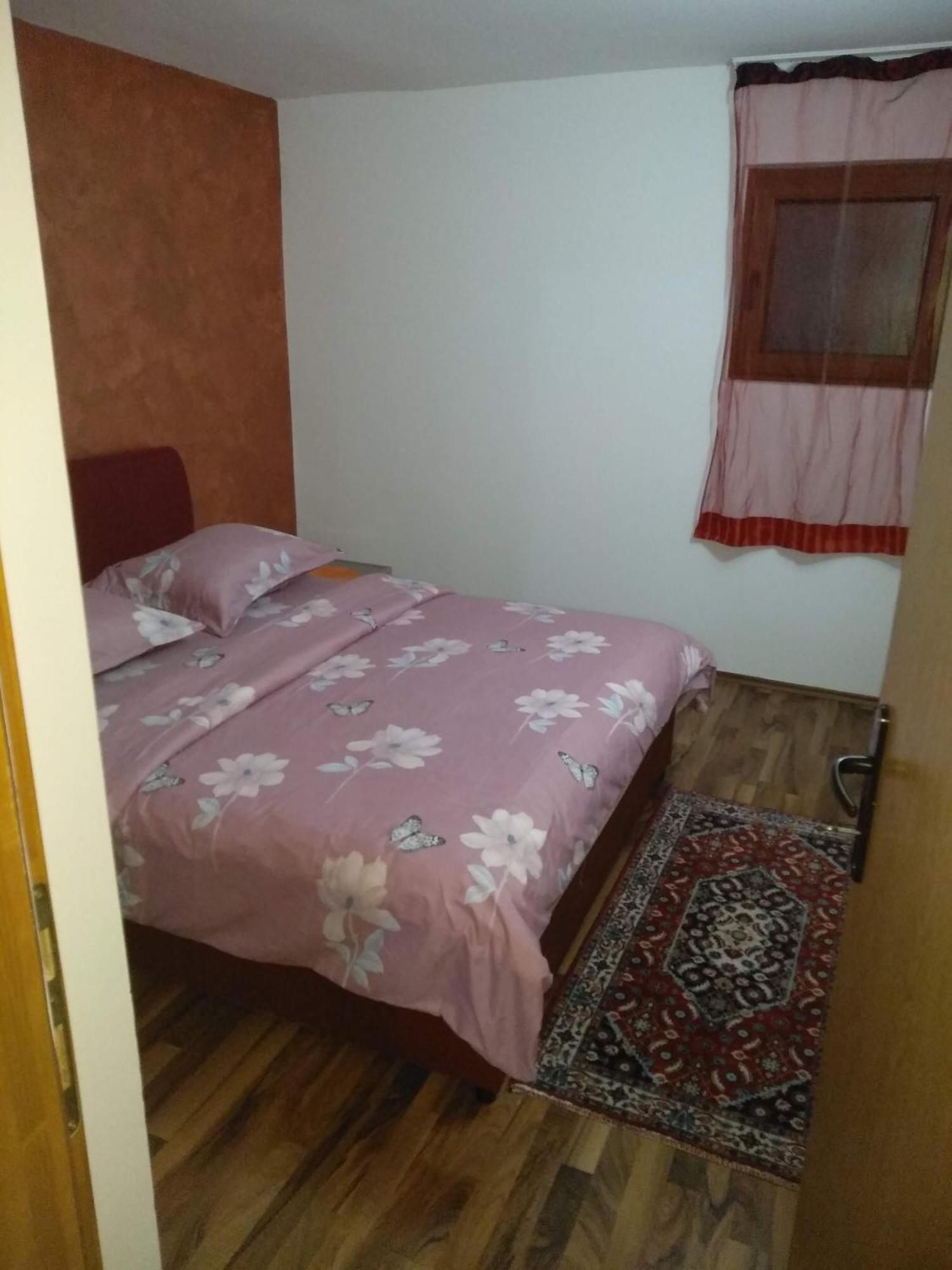Apartments Popovic Podgorica Eksteriør bilde